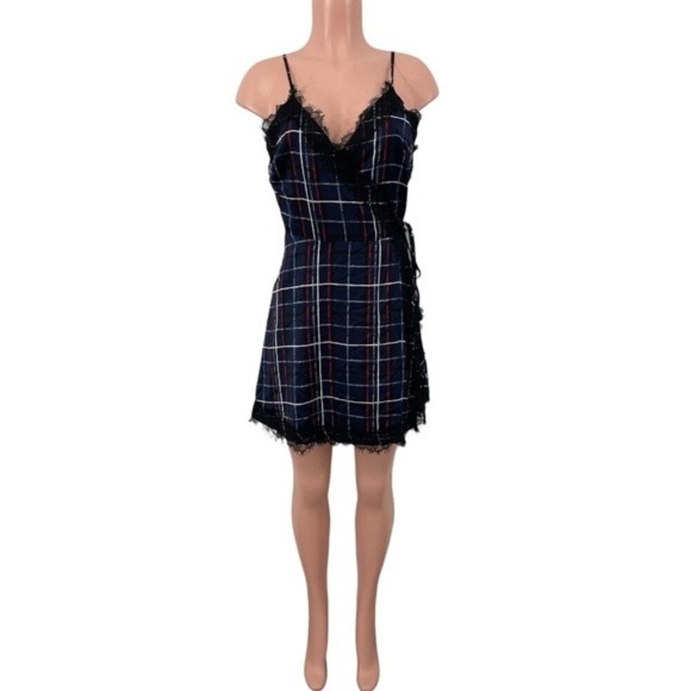 NWT Cupcakes & Cashmere Ivan Lace Wrap Dress‎ Size SMALL Red White Blue Black